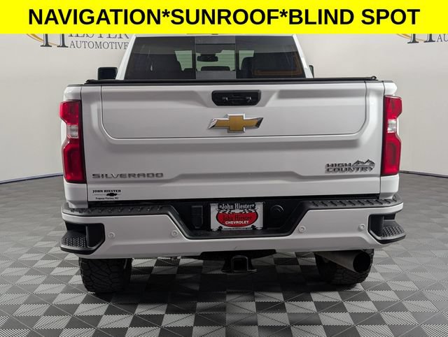 Used 2024 Chevrolet Silverado 2500 High Country w/ Max Trailering Package AWD/4WD image 6