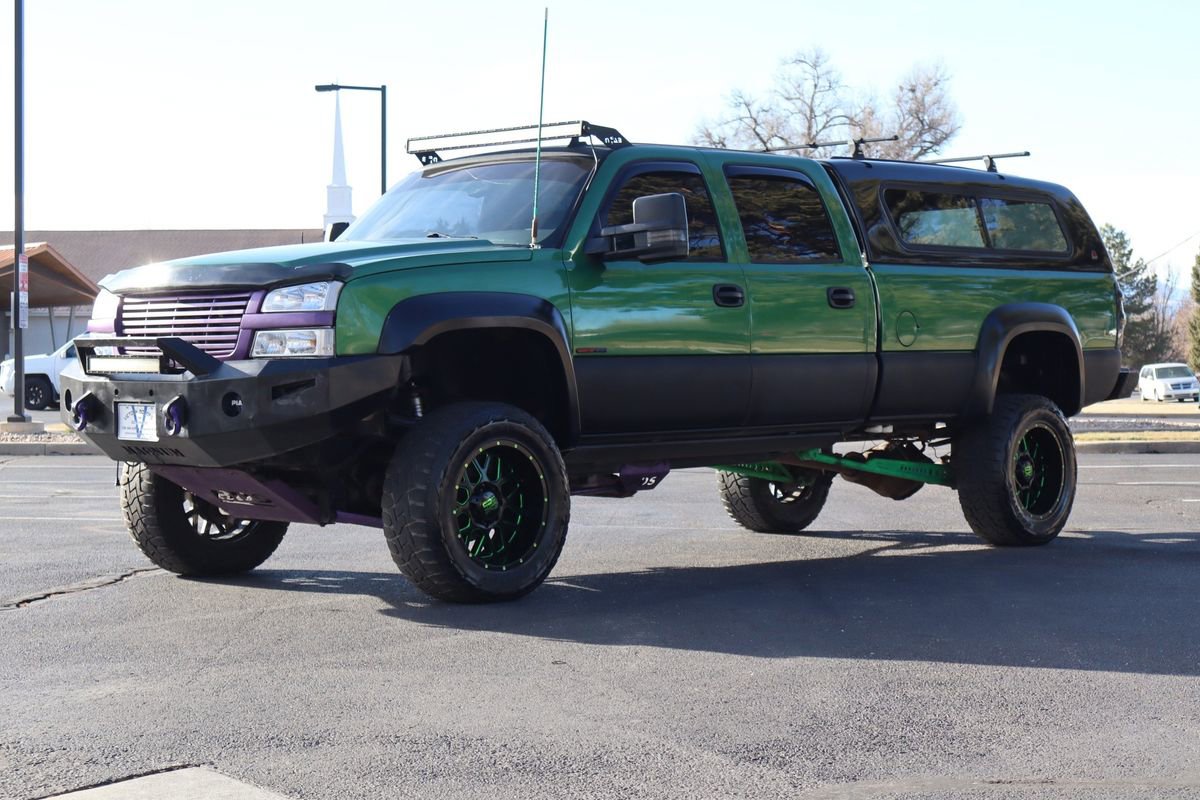 Used 2007 Chevrolet Silverado 3500 LT w/ Heavy-Duty Power Package AWD/4WD image 11