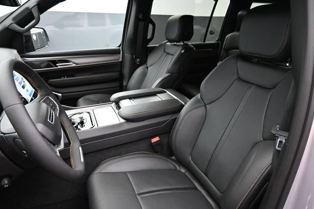New 2026 Jeep Grand Wagoneer L 4WD image 13