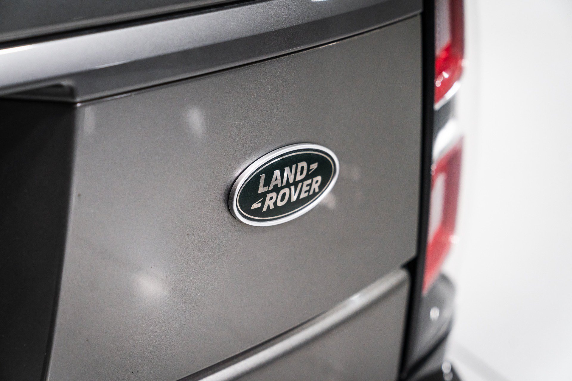 Used 2018 Land Rover Range Rover HSE AWD/4WD image 14
