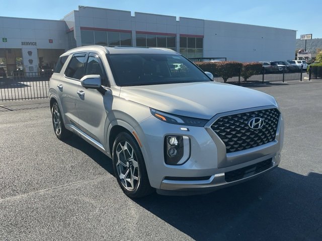 Used 2022 Hyundai Palisade Calligraphy w/ Cargo Package image 3