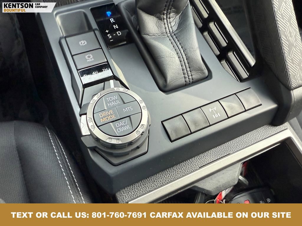 Used 2025 Toyota Tacoma TRD Off-Road image 26