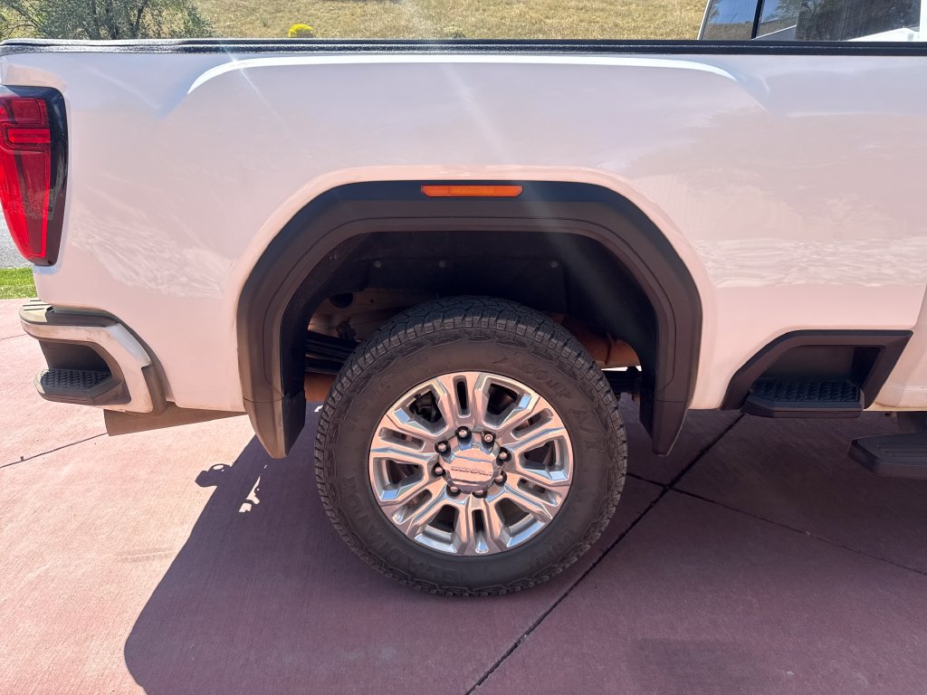 Used 2020 GMC Sierra 2500 Denali w/ Denali Ultimate Package AWD/4WD image 31