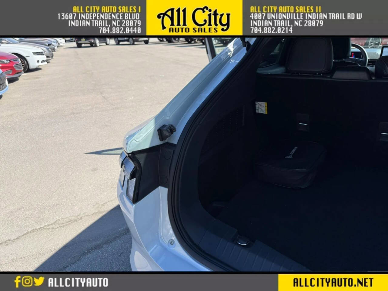 Used 2023 Ford Mustang Mach-E Select RWD image 40