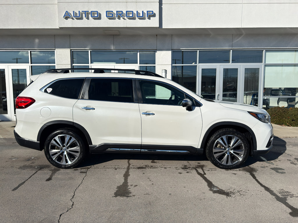 Used 2019 Subaru Ascent Touring image 2