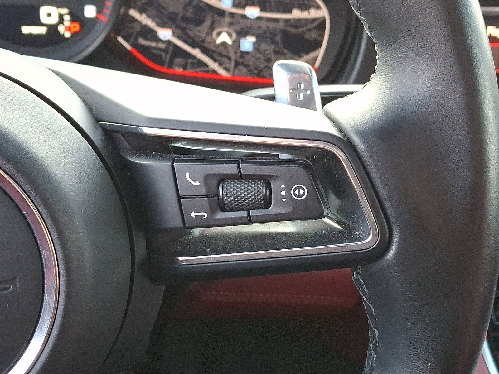 Used 2023 Porsche Panamera Platinum Edition RWD image 23