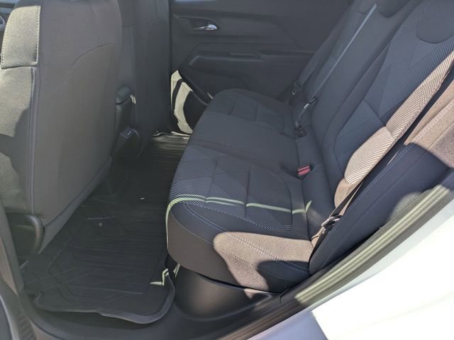 New 2027 Chevrolet Bolt LT w/ Comfort Package image 25