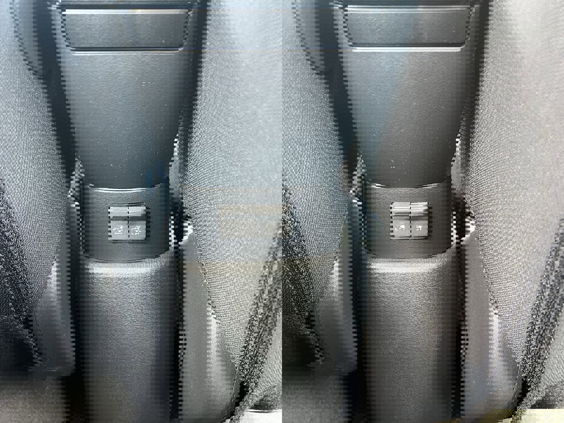 Certified 2025 Nissan Kicks Play S image 16