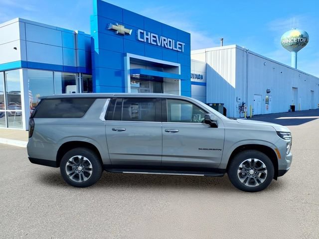 New 2026 Chevrolet Suburban LT w/ Comfort Package AWD/4WD image 2