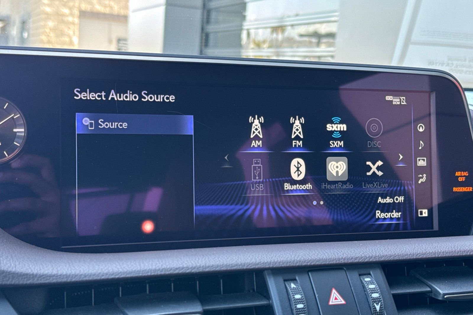 Used 2019 Lexus ES 300h w/ Accessory Package 2 image 19