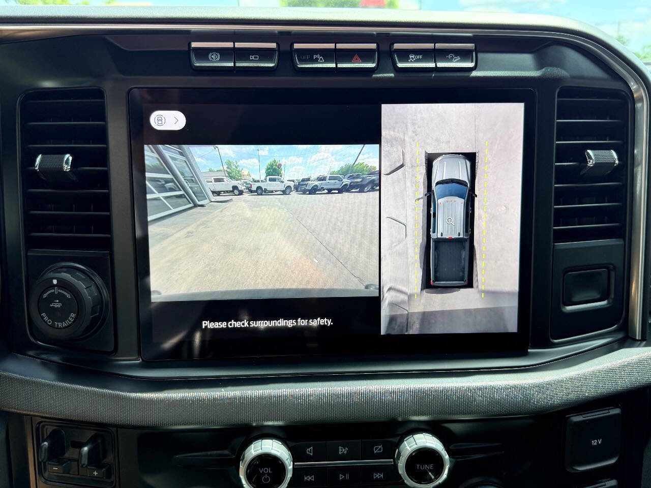 Used 2023 Ford F450 Platinum w/ FX4 Off-Road Package AWD/4WD image 30