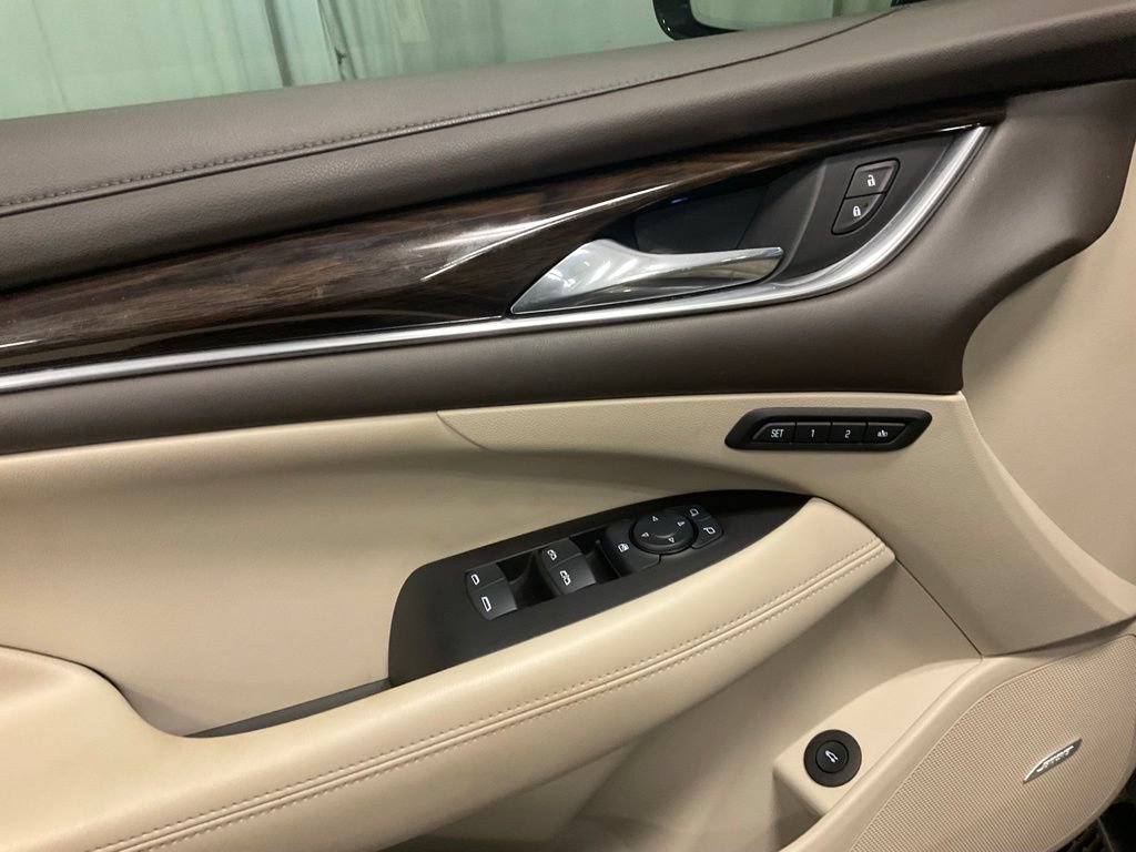 Used 2017 Buick LaCrosse Premium w/ Sights and Sounds Package FWD image 18