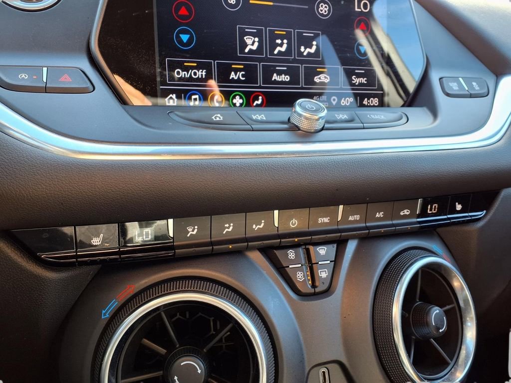 Used 2022 Chevrolet Blazer LT image 9