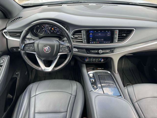 Used 2022 Buick Enclave Premium w/ Experience Buick Package image 9