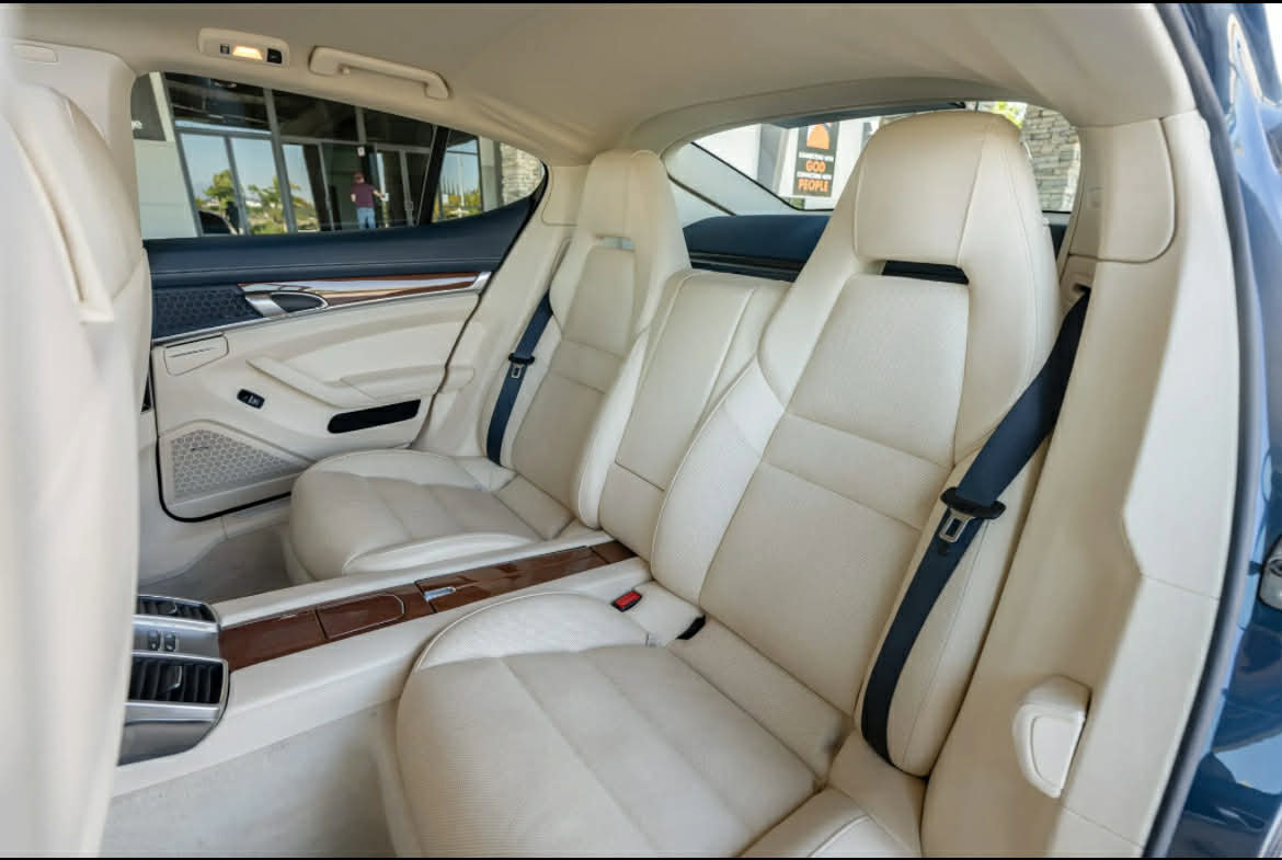Used 2011 Porsche Panamera 4S AWD/4WD image 24