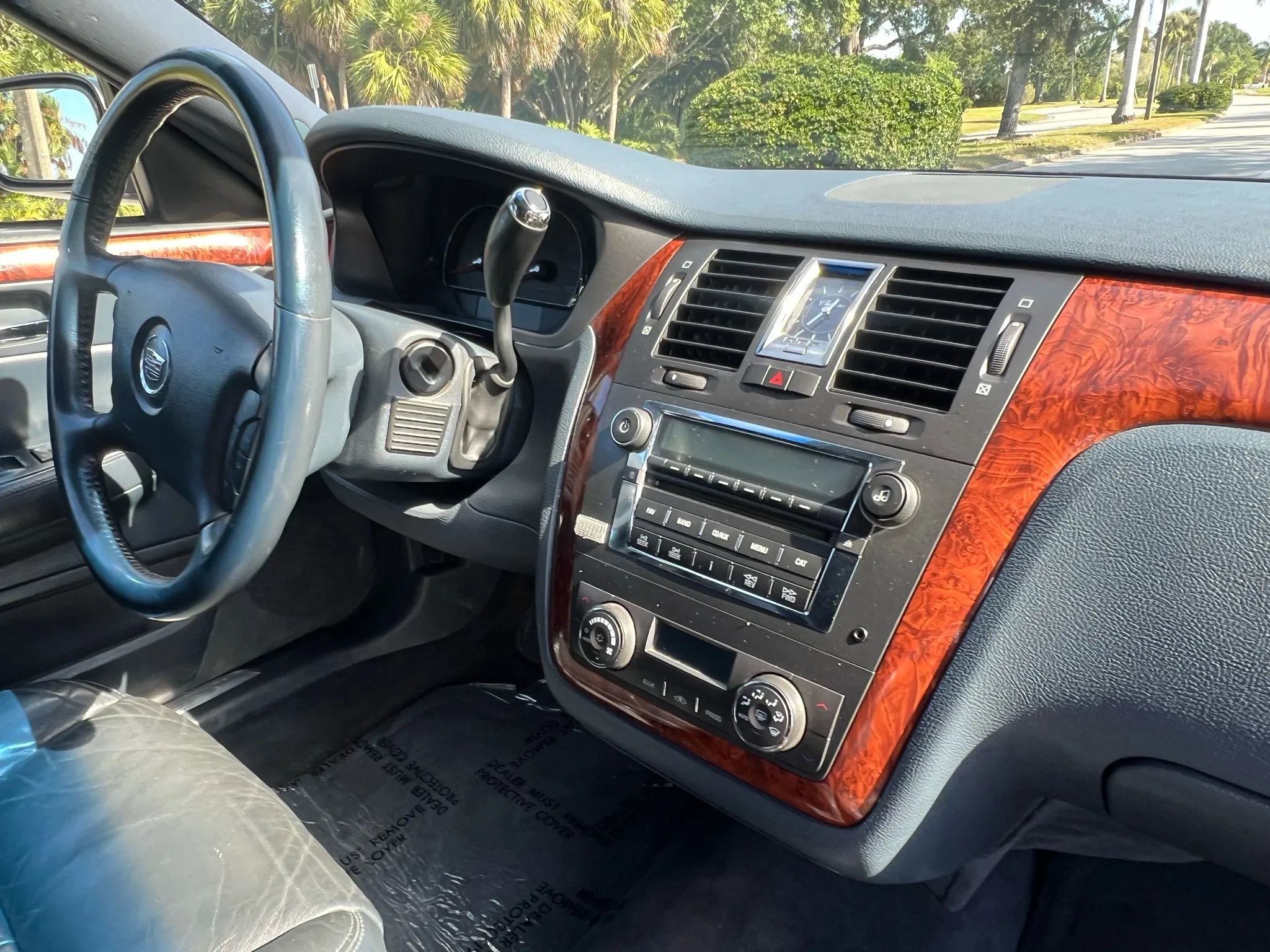 Used 2006 Cadillac DTS FWD image 58