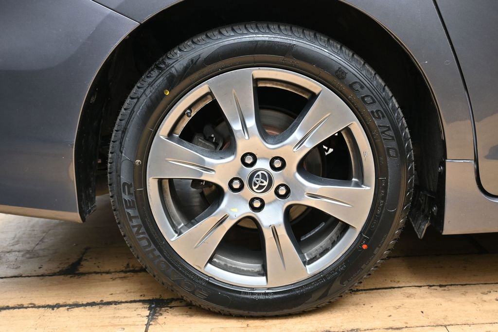 Used 2018 Toyota Sienna SE FWD image 15