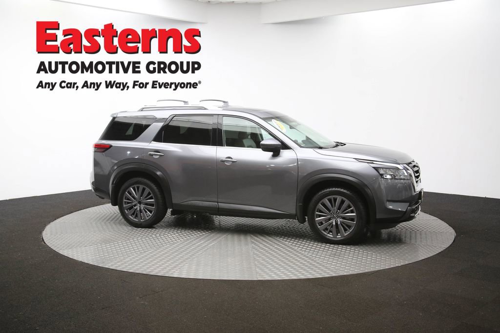 Used 2023 Nissan Pathfinder SL w/ SL Premium Package image 47