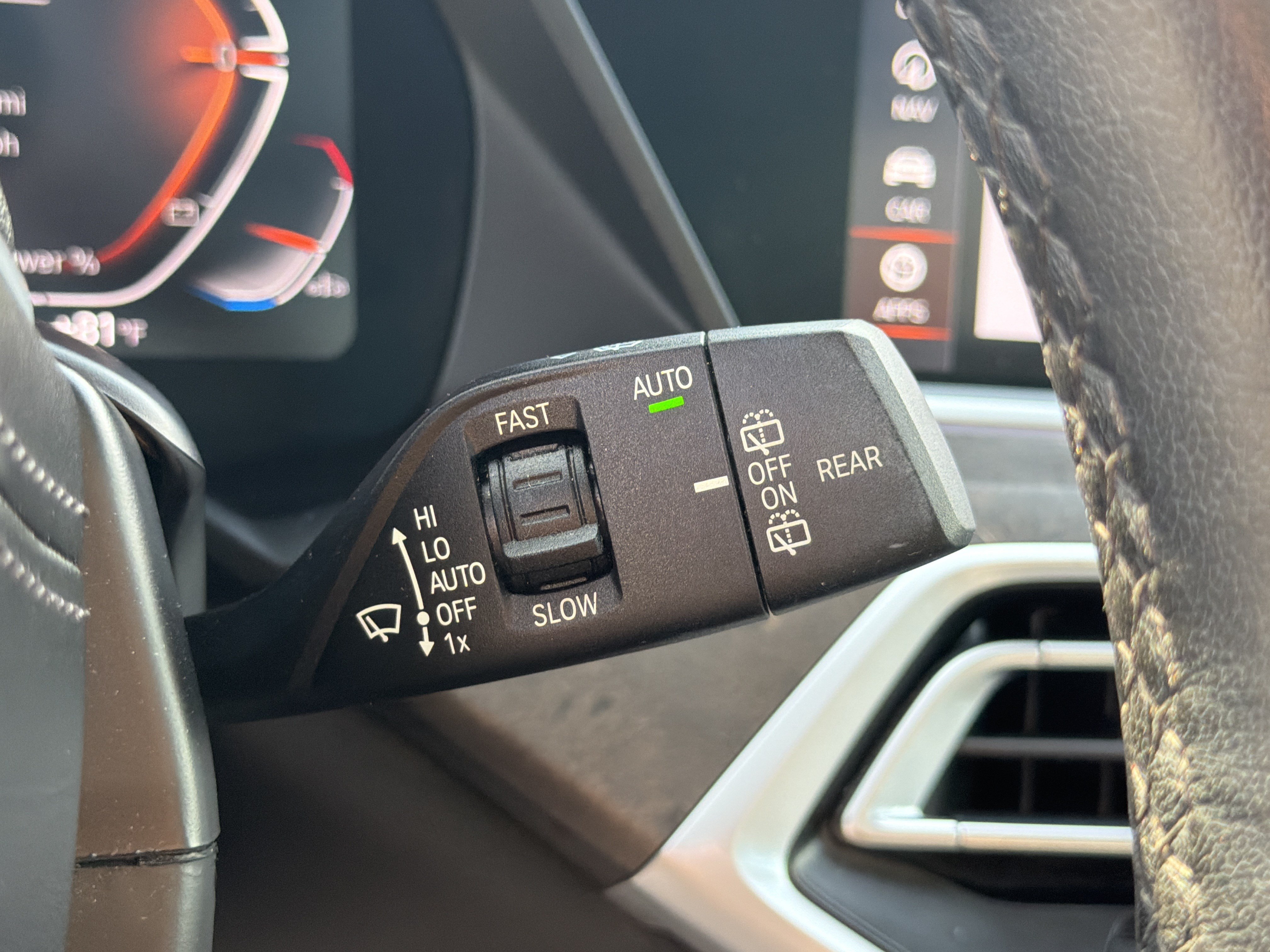 Used 2021 BMW X5 sDrive40i w/ Premium Package RWD image 34