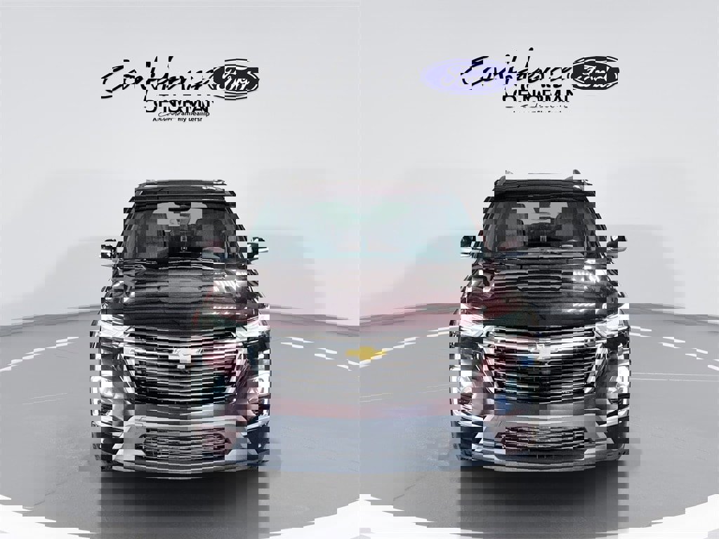 Used 2023 Chevrolet Traverse High Country w/ LPO, Floor Liner Package image 2