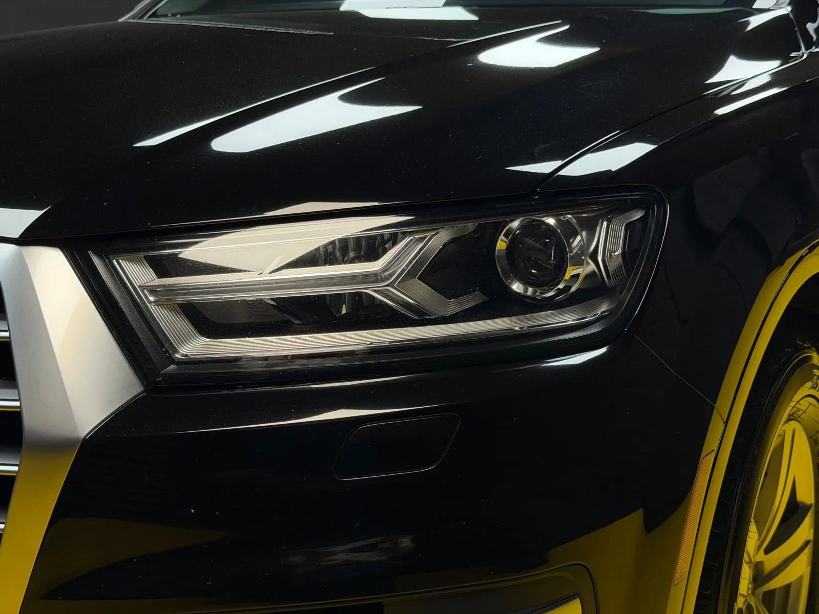 Used 2019 Audi Q7 2.0T Premium w/ Convenience Package image 12