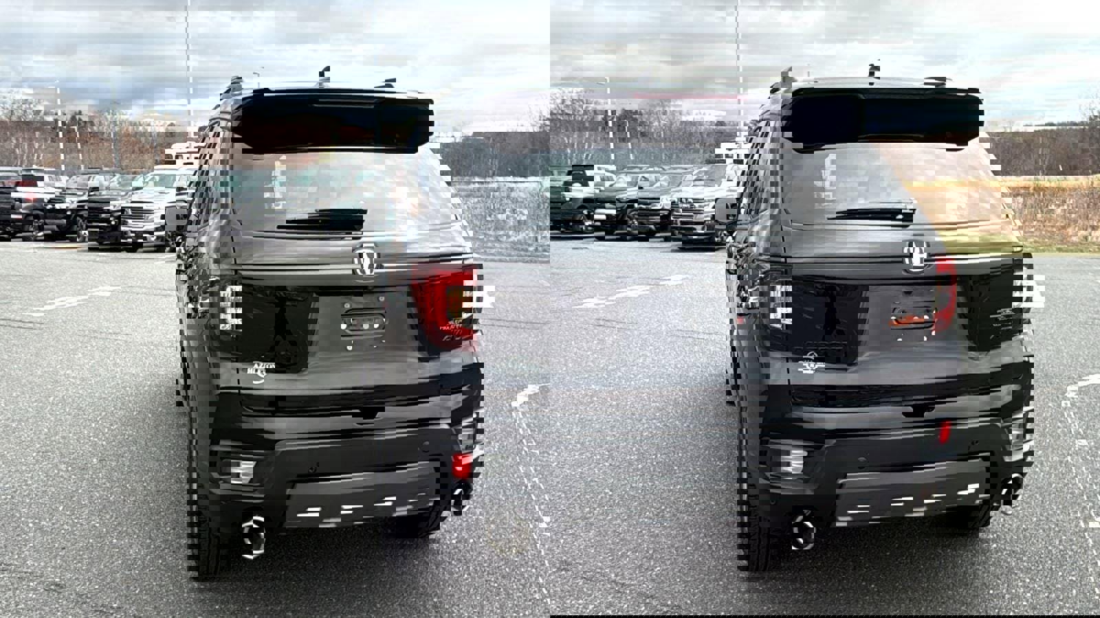 Used 2022 Honda Passport TrailSport image 9