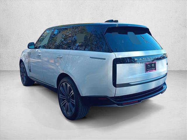 Certified 2023 Land Rover Range Rover SE image 8