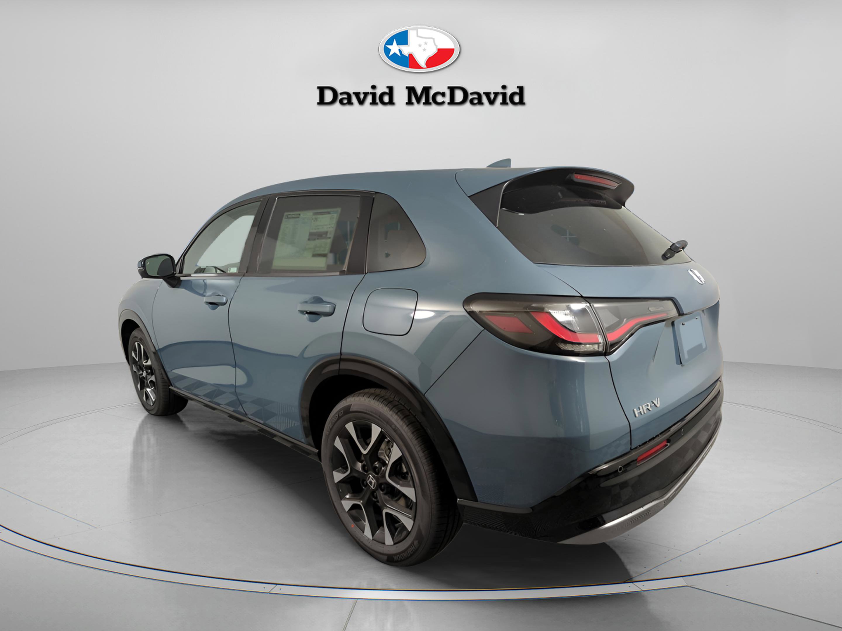 New 2027 Honda HR-V EX-L image 2