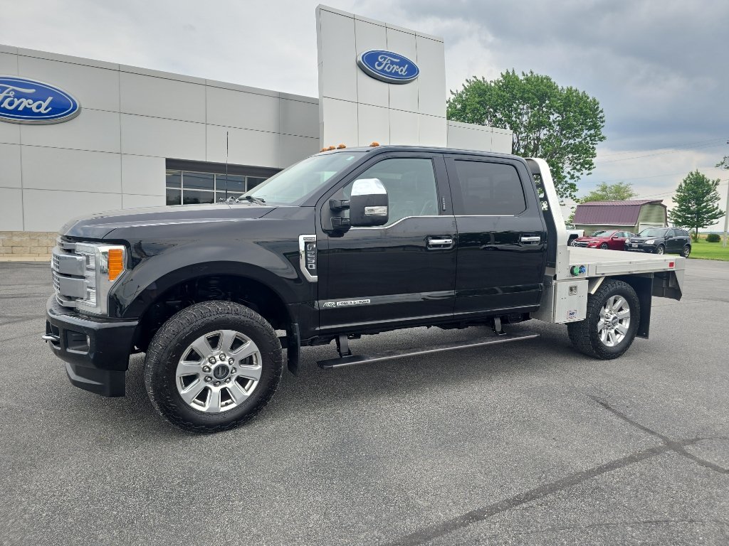 Used 2018 Ford F250 Platinum w/ Platinum Ultimate Package AWD/4WD image 3