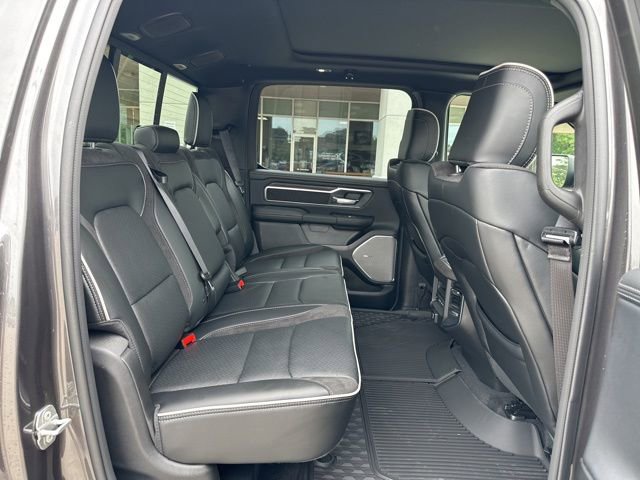 New 2026 RAM 1500 Laramie AWD/4WD image 46