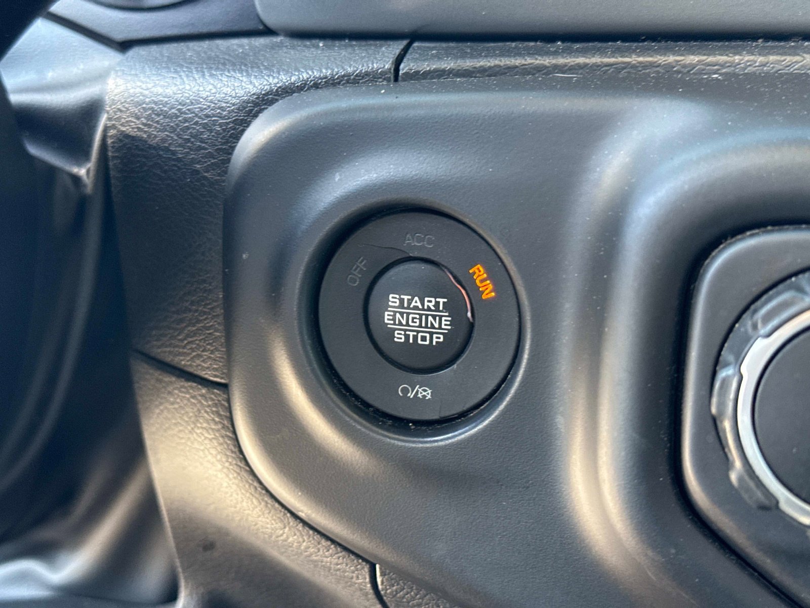 Used 2022 Jeep Wrangler Unlimited Sport AWD/4WD image 27