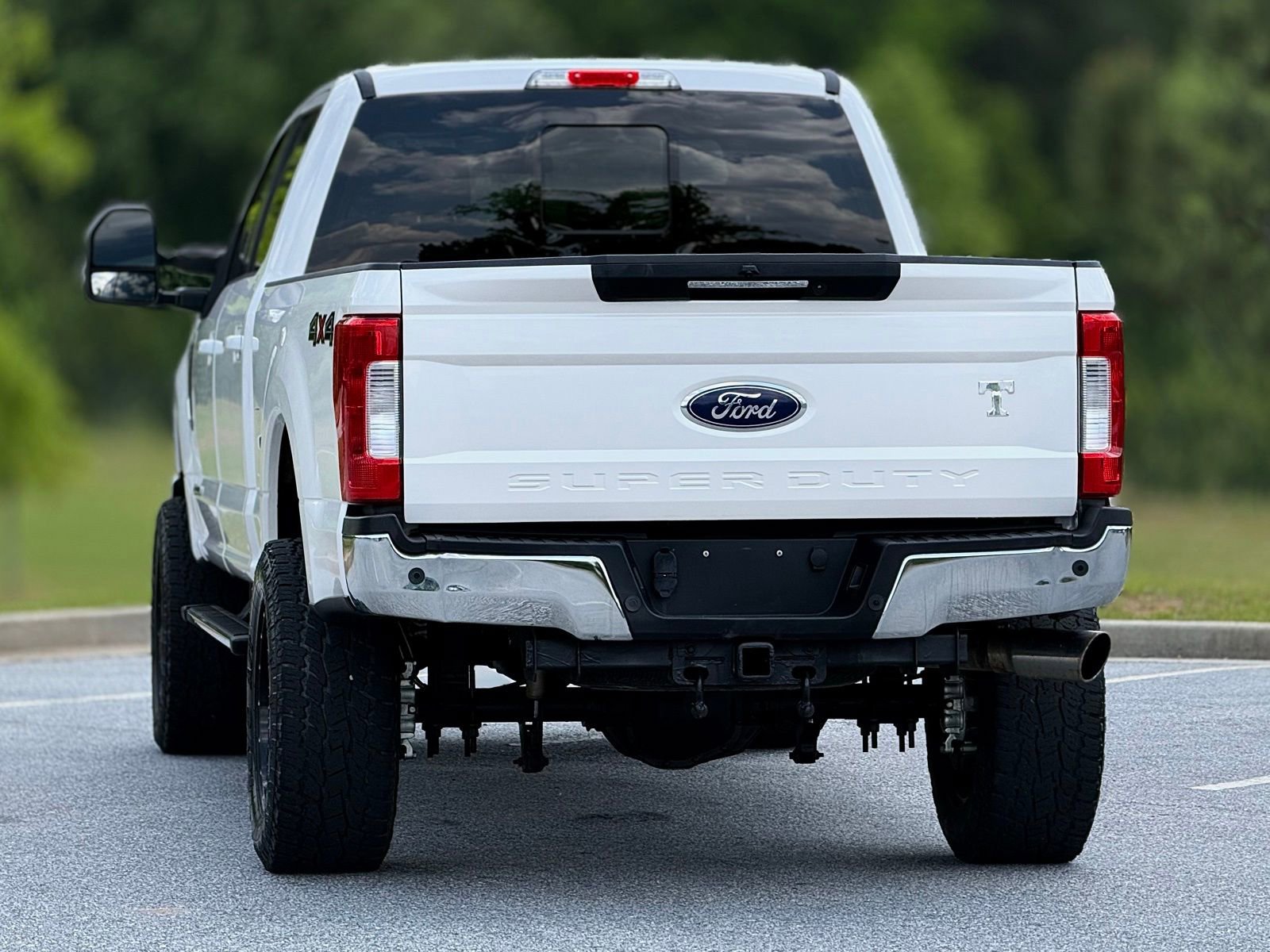 Used 2017 Ford F250 Lariat w/ Lariat Ultimate Package AWD/4WD image 5