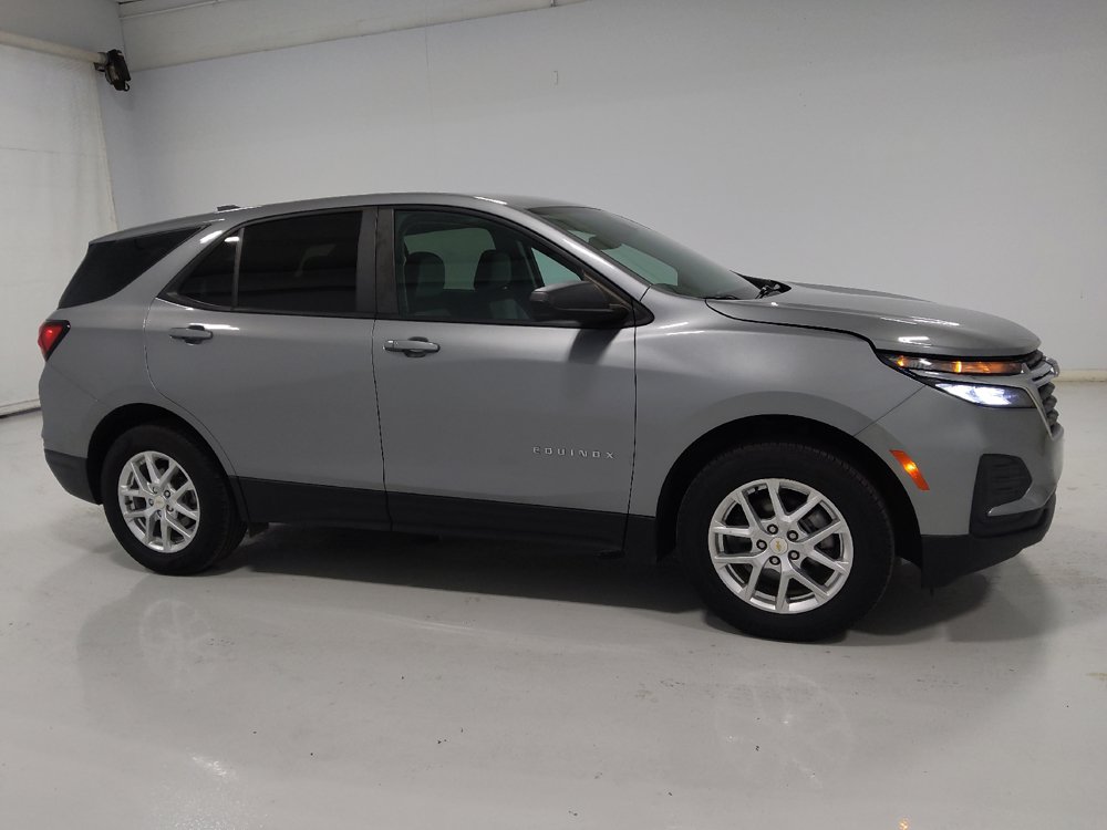 Used 2023 Chevrolet Equinox LS AWD/4WD image 11