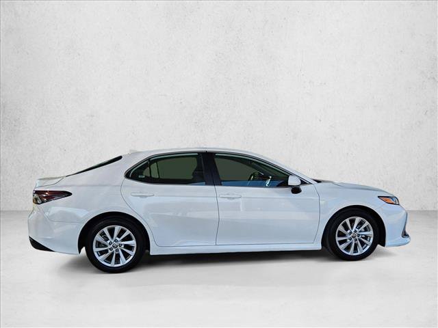 Used 2024 Toyota Camry LE FWD image 4
