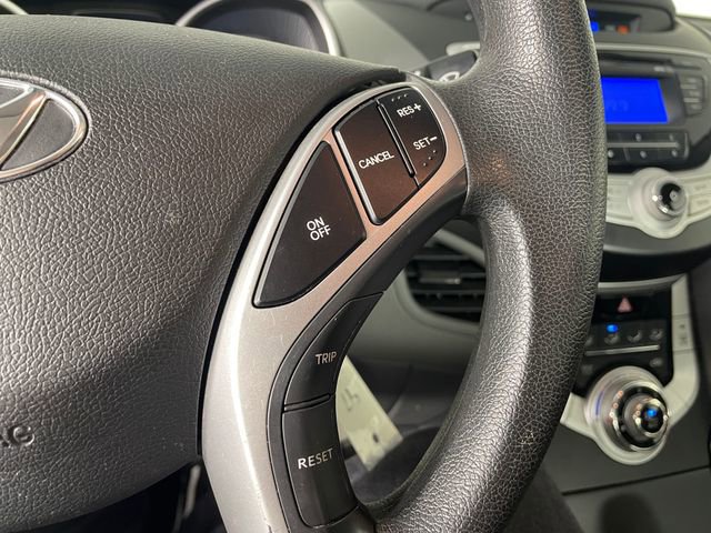 Used 2012 Hyundai Elantra GLS w/ Comfort Pkg 2 FWD image 11