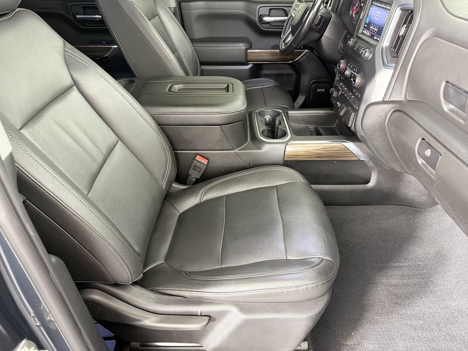 Used 2019 Chevrolet Silverado 1500 RST AWD/4WD image 11