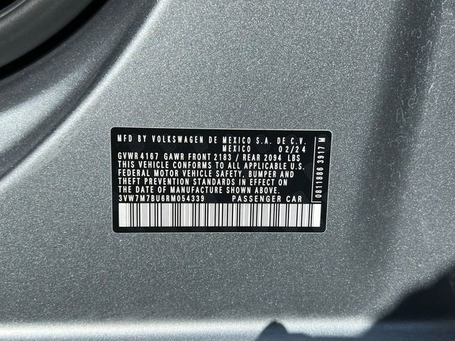 Used 2024 Volkswagen Jetta SE image 29