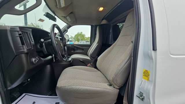 Used 2024 Chevrolet Express 2500 w/ Driver Convenience Package RWD image 18