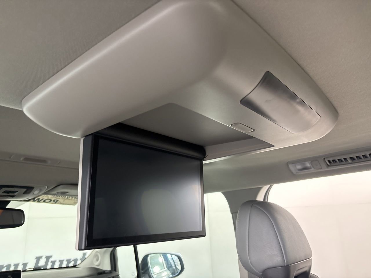 Used 2024 Toyota Sienna Limited AWD/4WD image 24