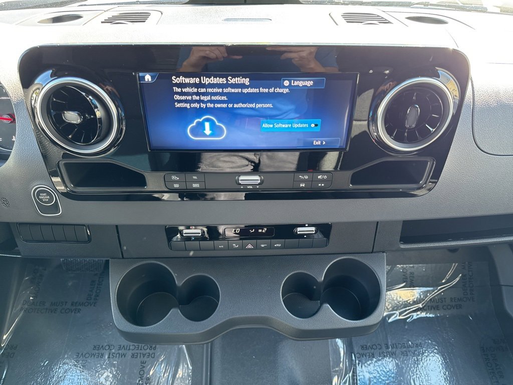New 2025 Mercedes-Benz Sprinter 3500 image 22