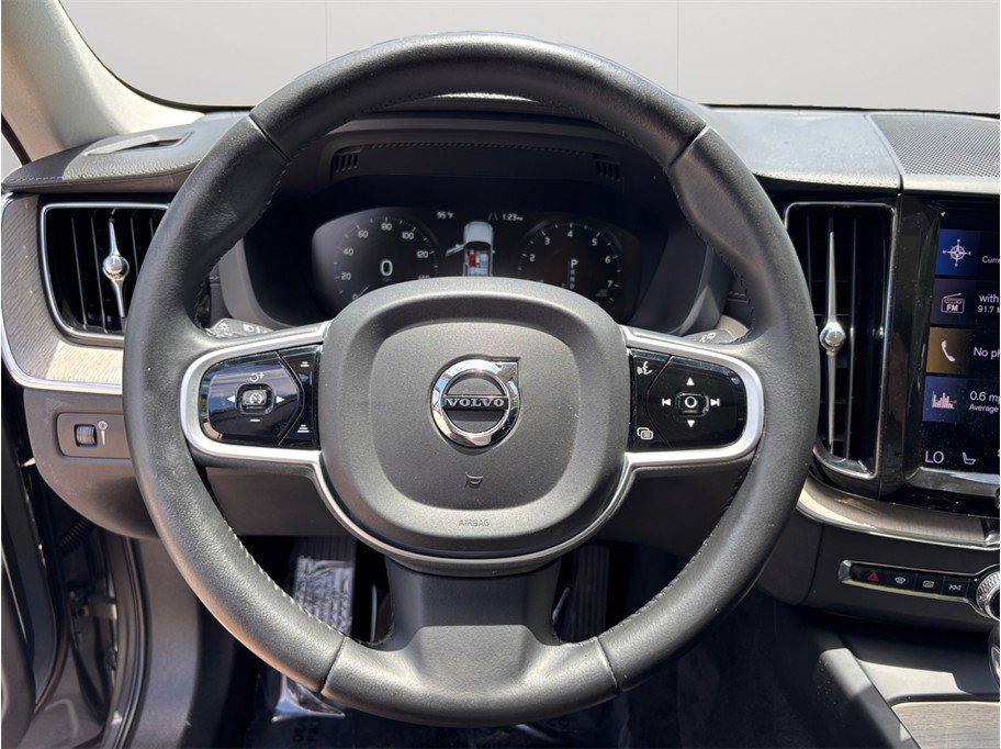 Used 2021 Volvo XC60 T6 Inscription AWD/4WD image 28