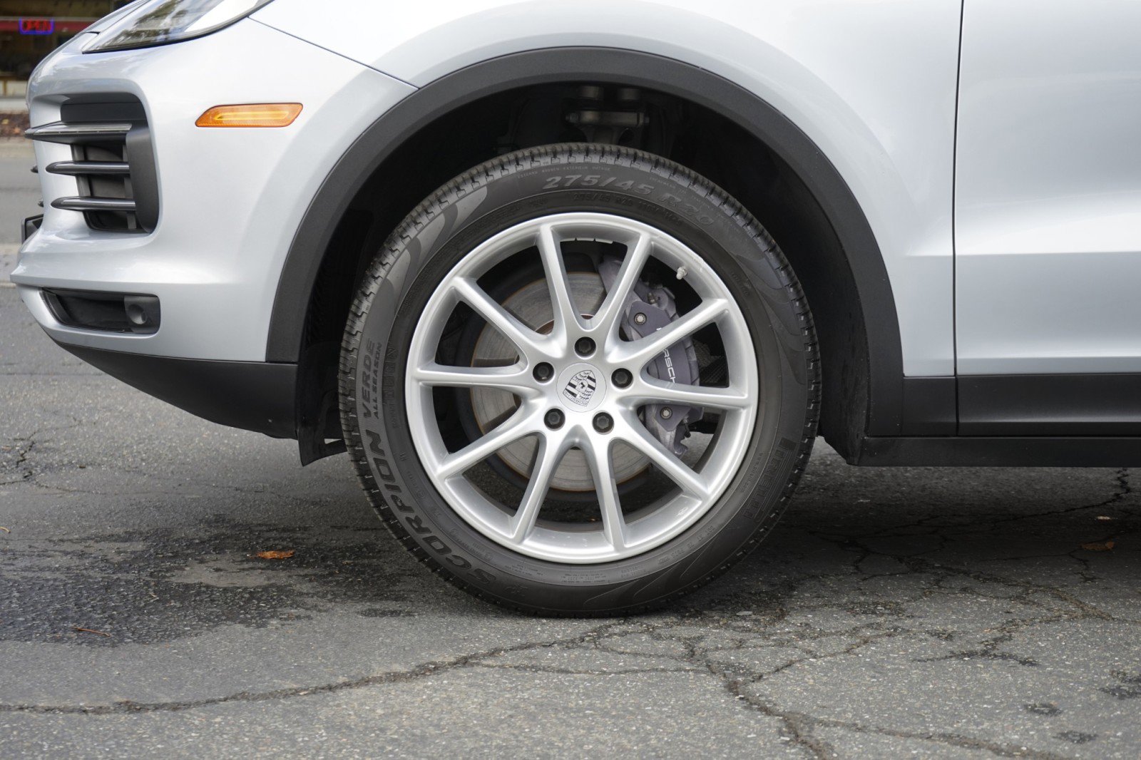 Used 2019 Porsche Cayenne image 12