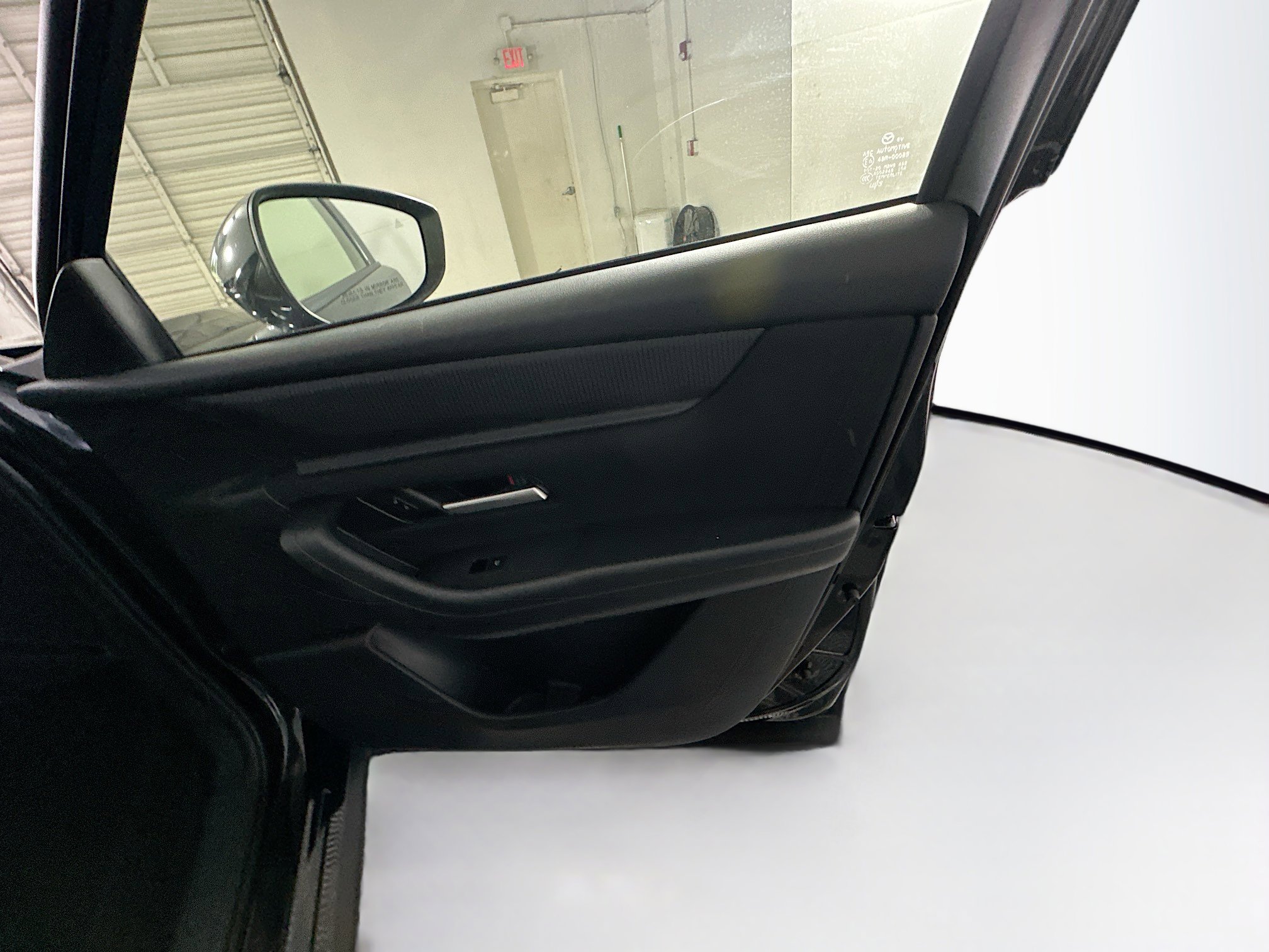 Used 2024 MAZDA CX-90 3.3 Turbo w/ Select Package AWD/4WD image 32