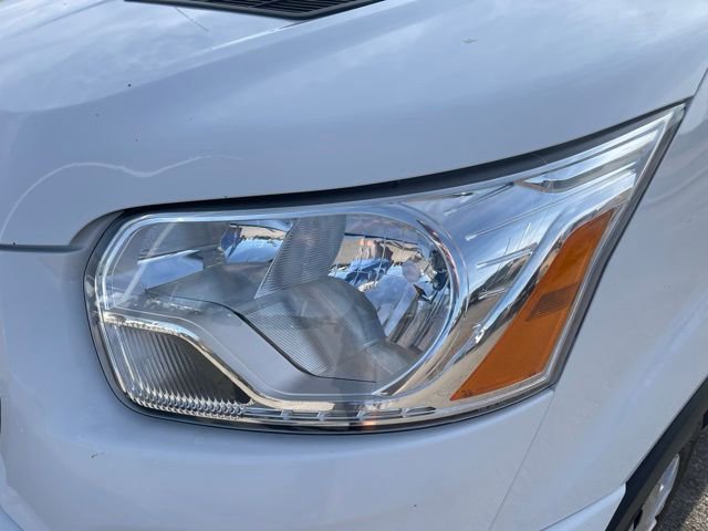 Used 2022 Ford Transit 350 XLT image 9