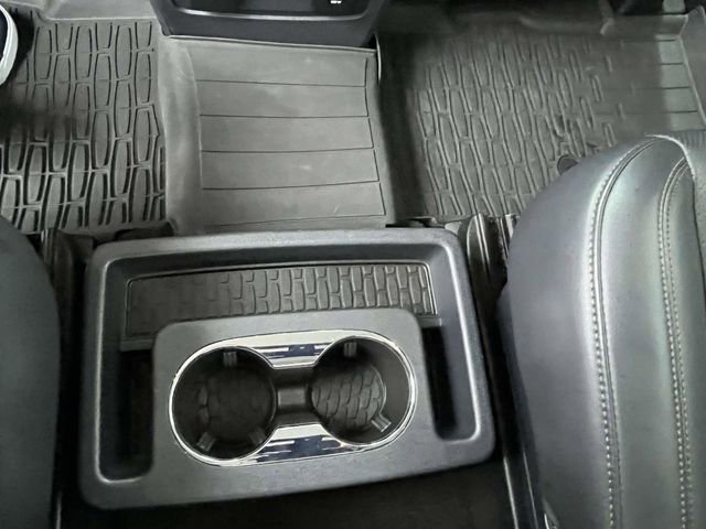 Used 2025 Lincoln Aviator AWD image 9