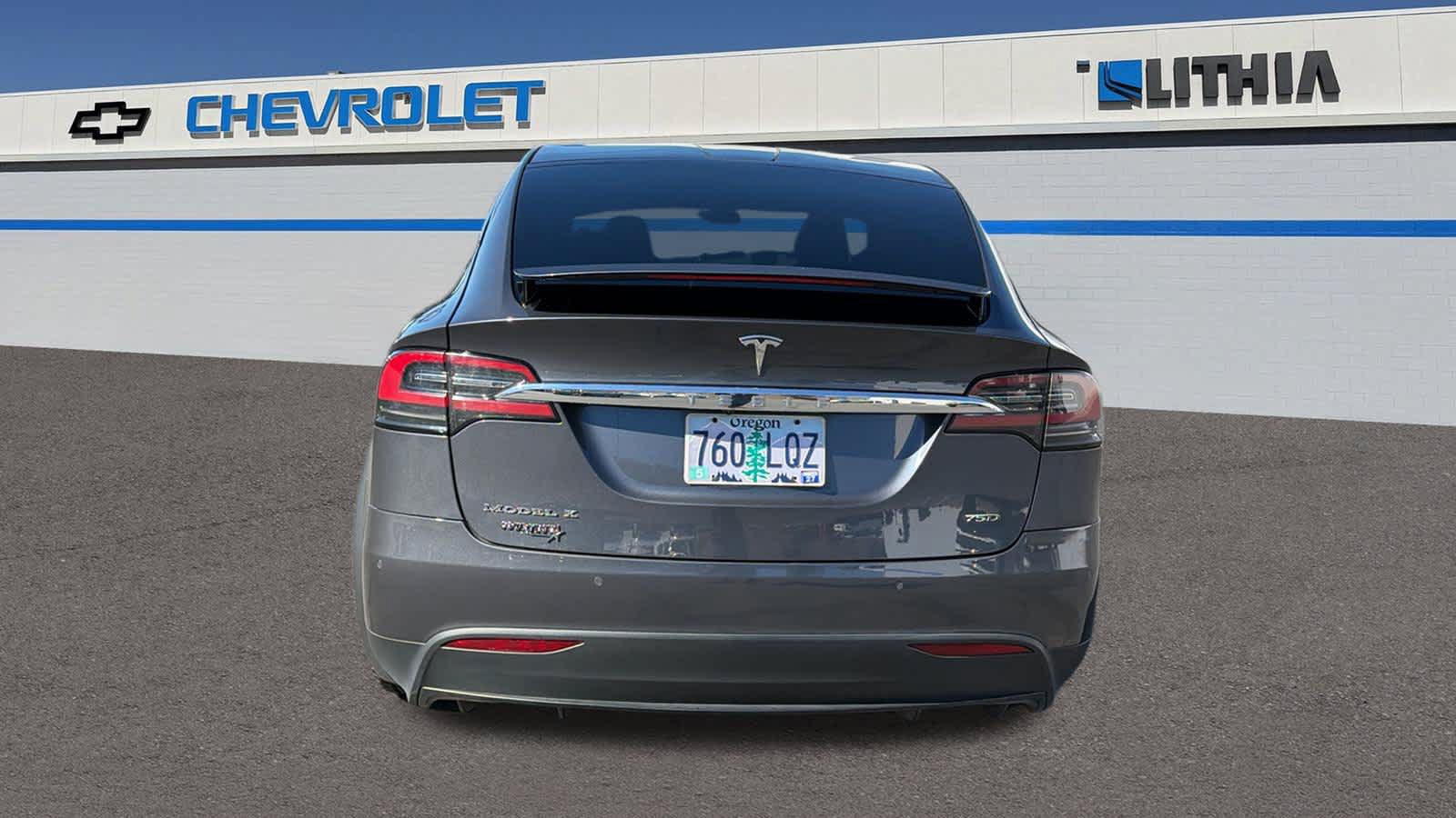 Used 2019 Tesla Model X 75D AWD/4WD image 6