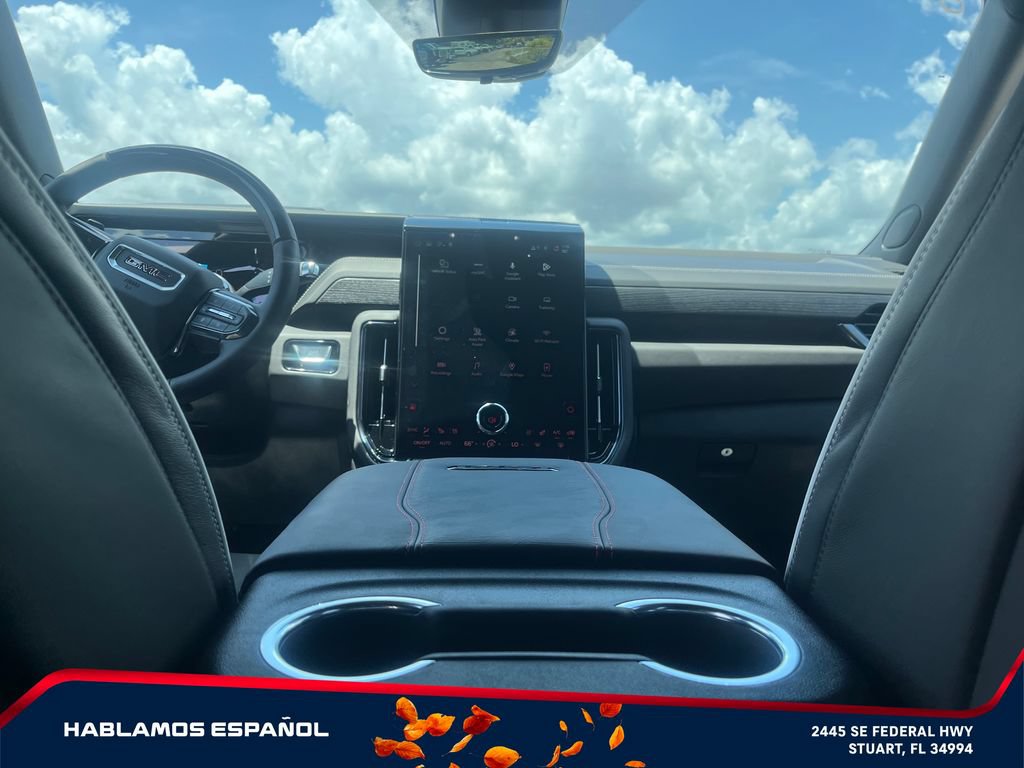 New 2026 GMC Yukon XL AT4 Ultimate AWD/4WD image 16