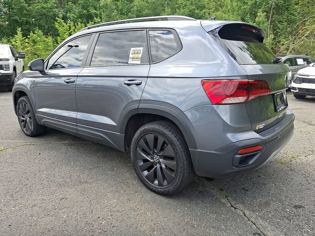 Used 2023 Volkswagen Taos S FWD image 3
