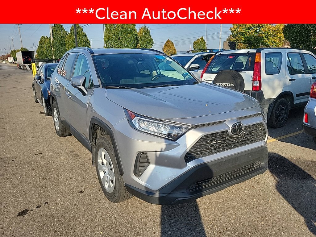 Used 2019 Toyota RAV4 LE w/ All Weather Liner Package AWD/4WD image 3