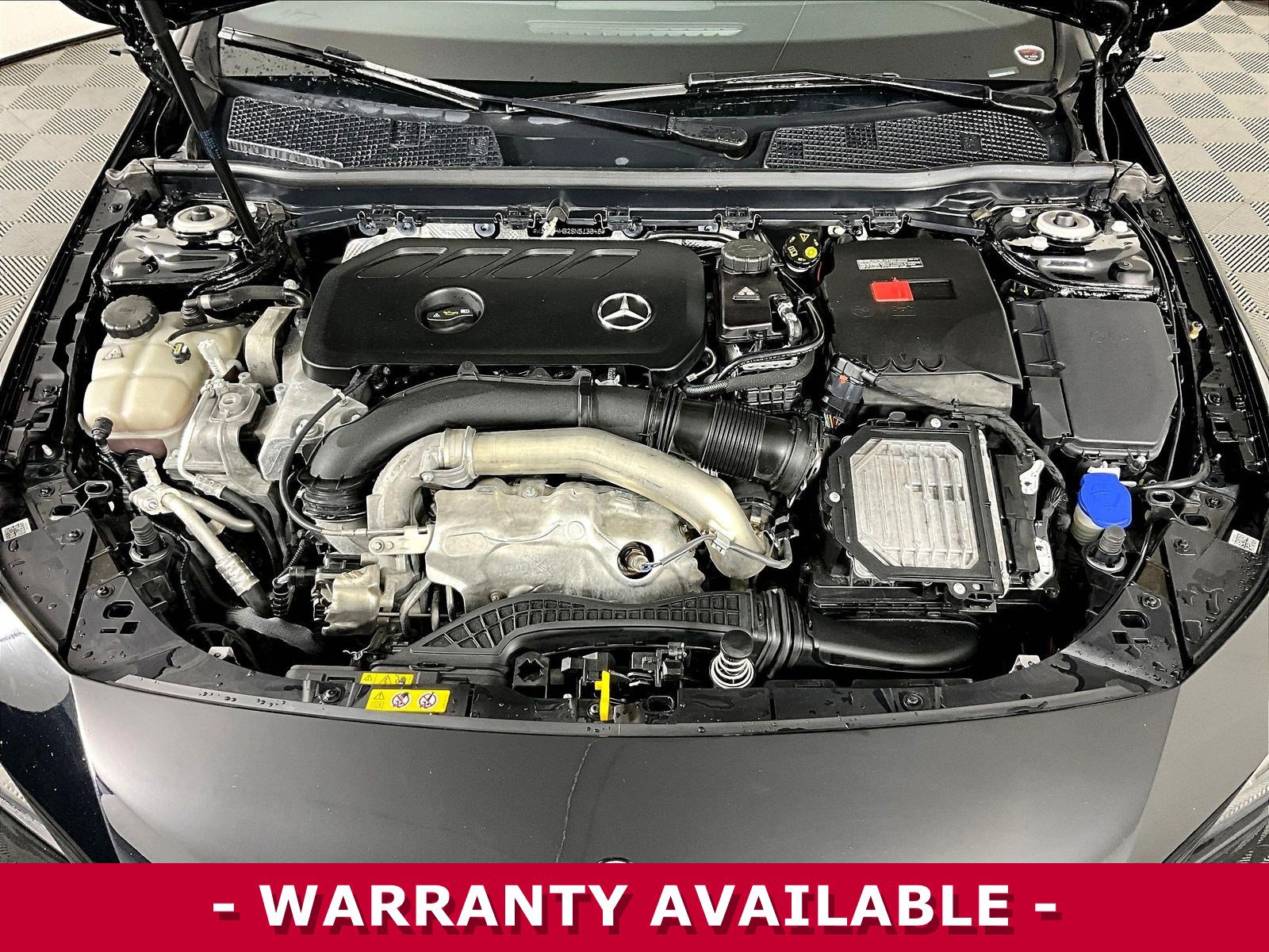 Used 2025 Mercedes-Benz CLA 250 4MATIC image 30